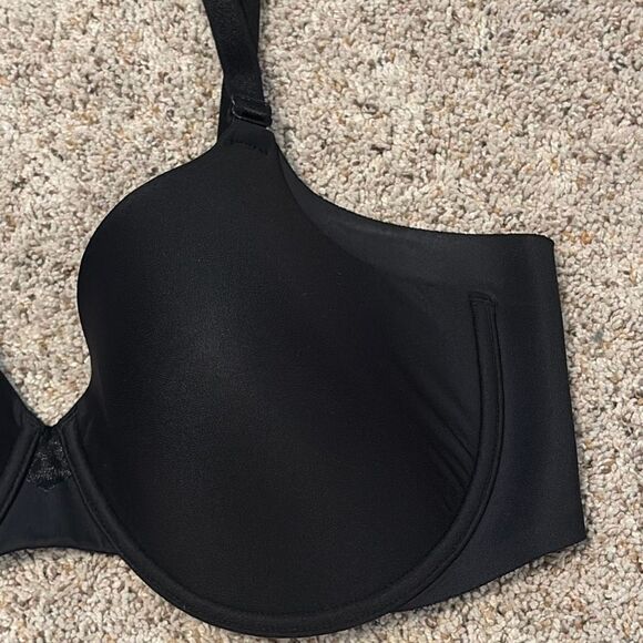 Olga No Side Effects Black Contour Underwire Bra 42C - Picture 3 of 7